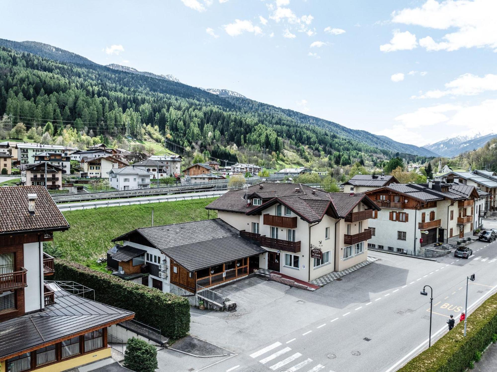 Hotel La Noria Commezzadura Luaran gambar