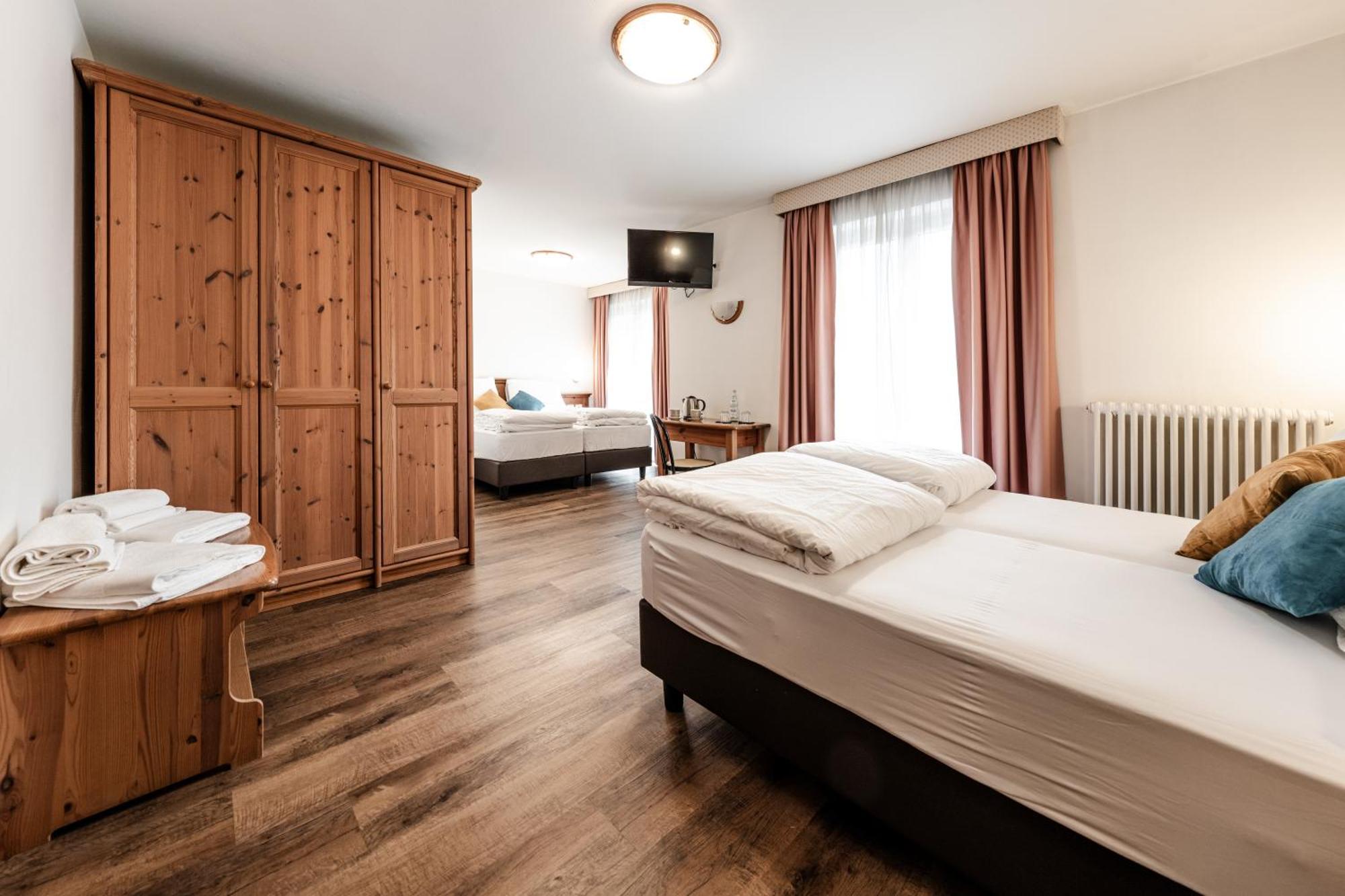 Hotel La Noria Commezzadura Luaran gambar