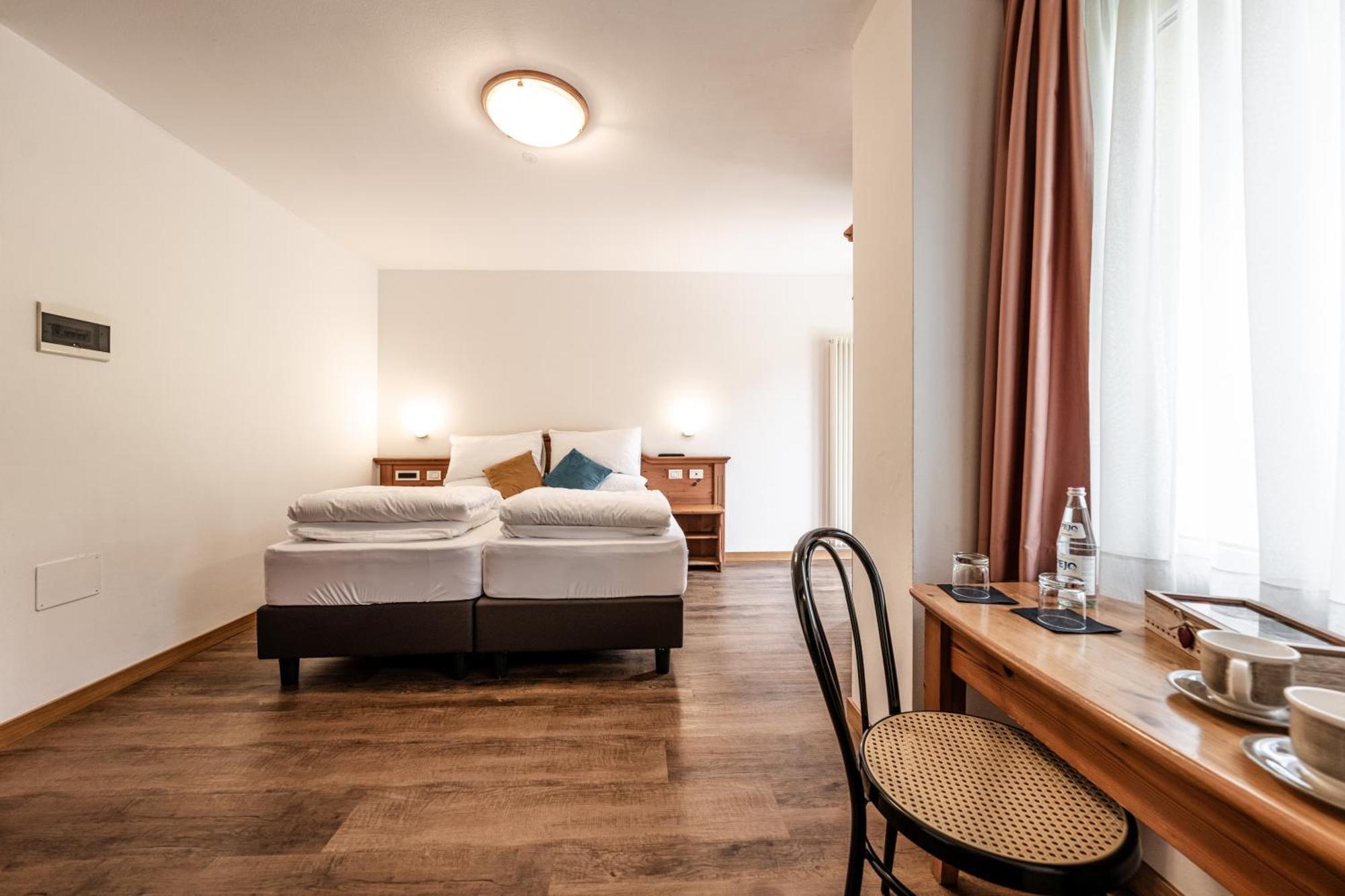 Hotel La Noria Commezzadura Luaran gambar