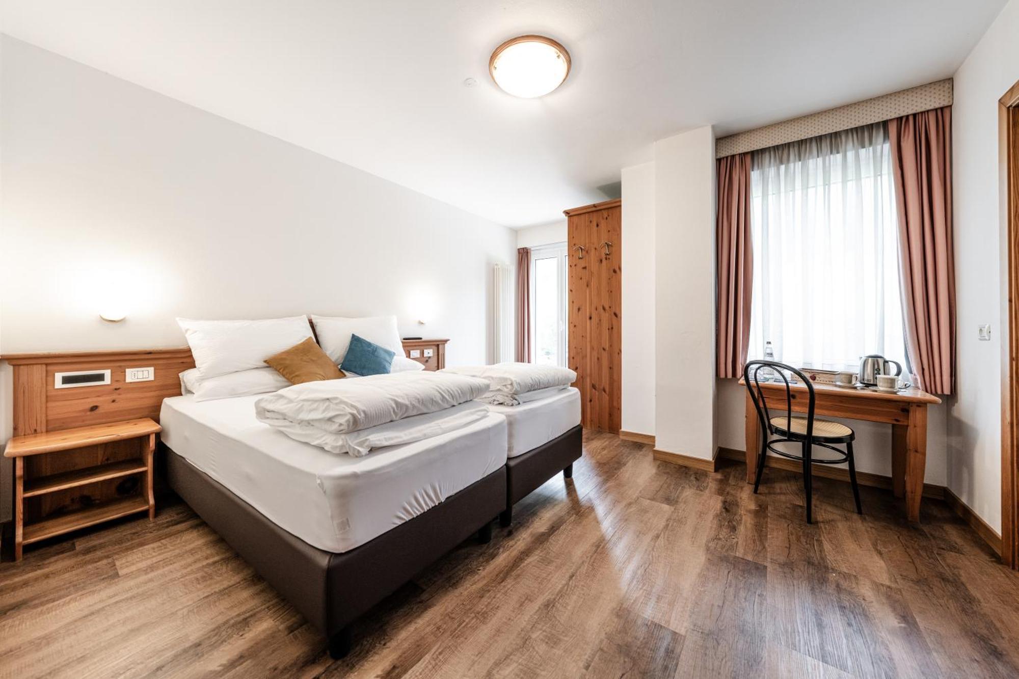 Hotel La Noria Commezzadura Luaran gambar