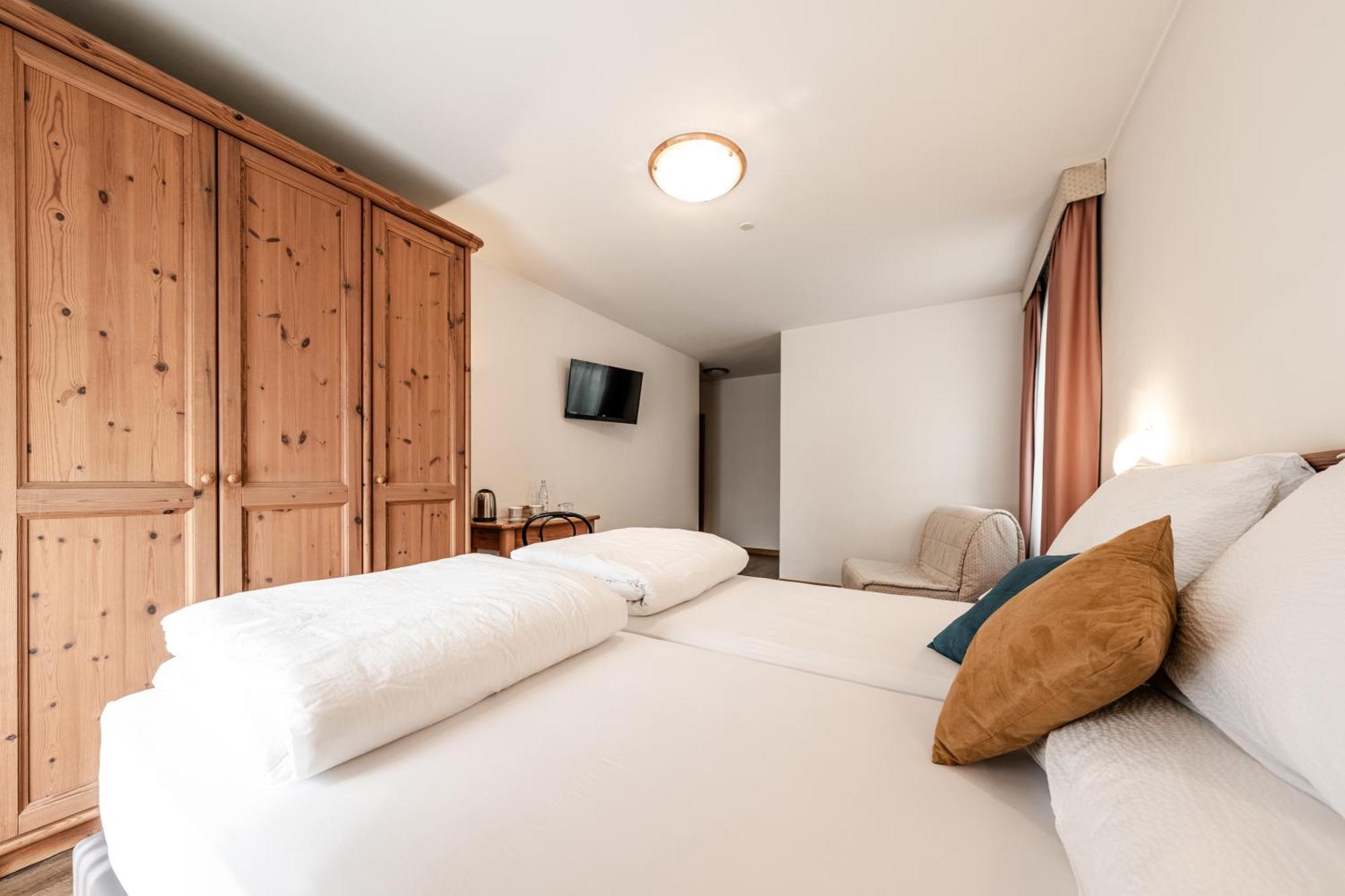 Hotel La Noria Commezzadura Luaran gambar