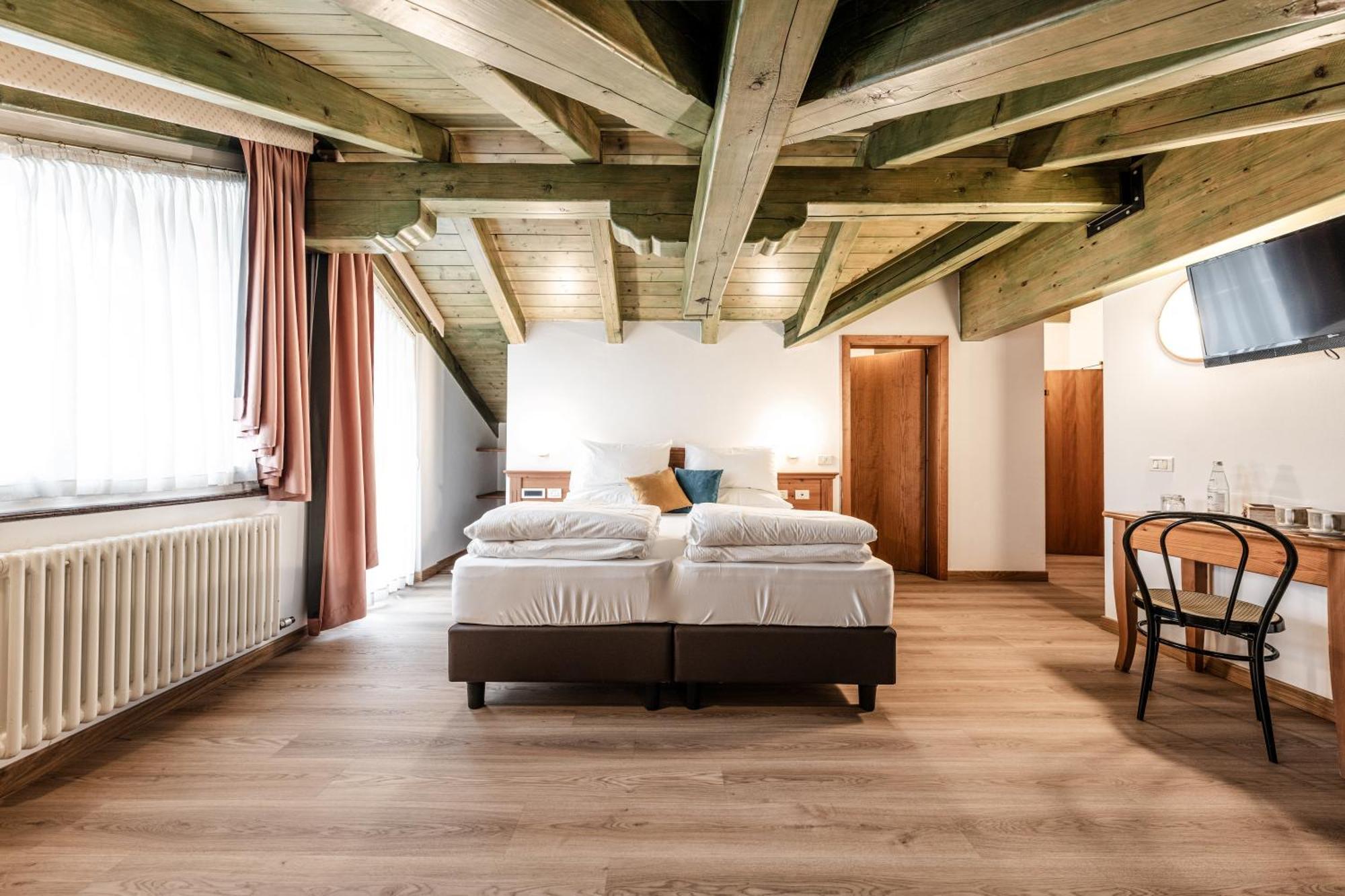 Hotel La Noria Commezzadura Luaran gambar