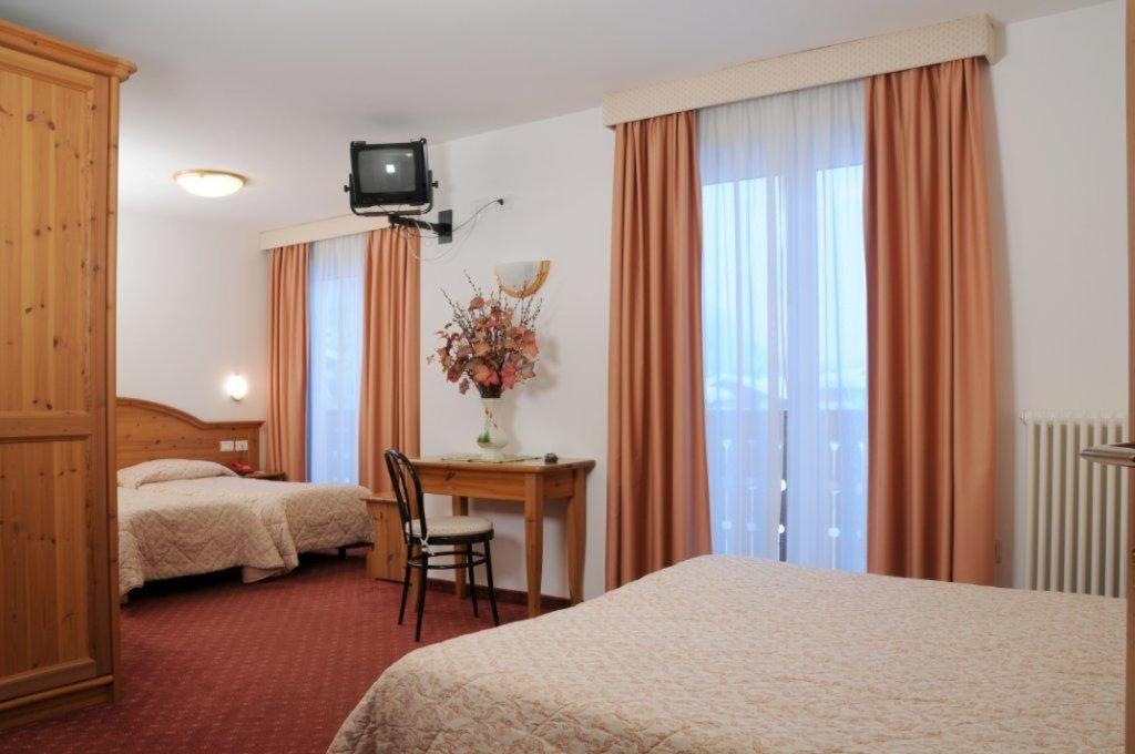 Hotel La Noria Commezzadura Luaran gambar