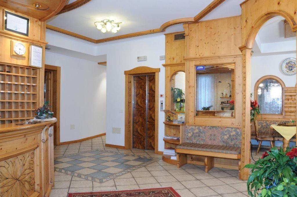 Hotel La Noria Commezzadura Luaran gambar