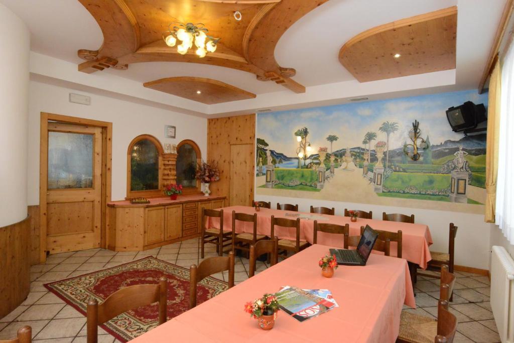Hotel La Noria Commezzadura Luaran gambar